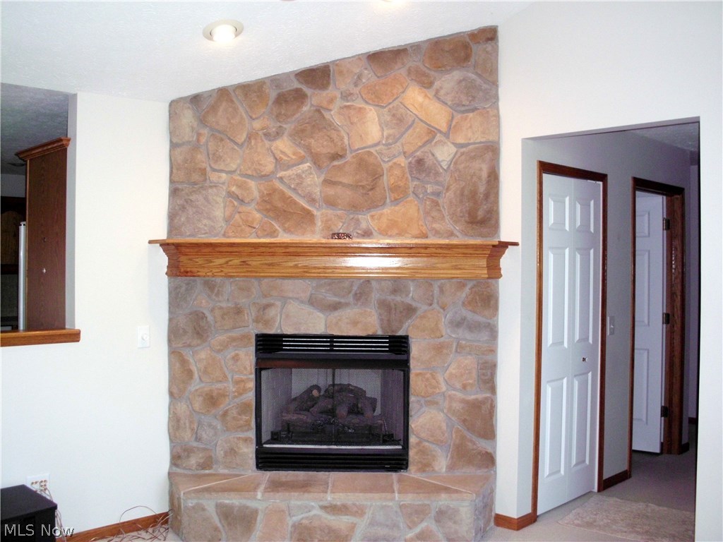 Roaming Rock Shores - Residential