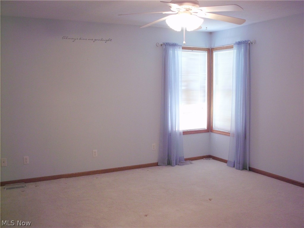 Roaming Rock Shores - Residential