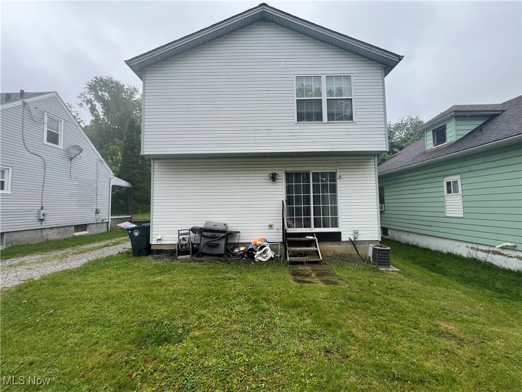 1754 Hemlock Street, Akron, Ohio image 17
