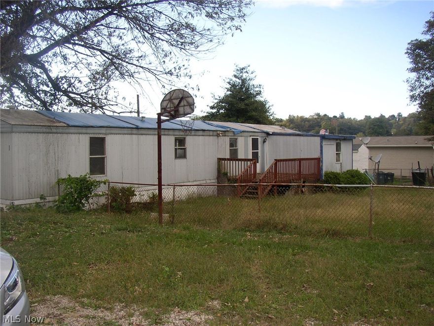 Property mobile home, unhabital, discoloration - possible mold. Seller prefers agents not enter & if they do, they are entering at their own risk! DON'T MISS OUT! Seller has multiple offers. BRING YOUR HIGHEST & BEST OFFER by 1:00 pm local time.