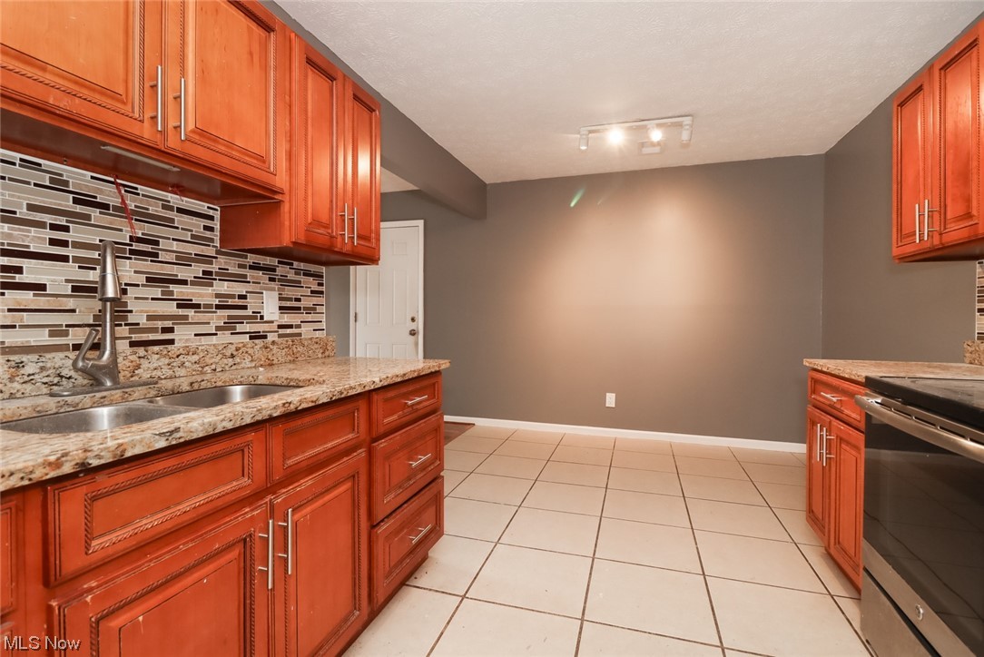 Oxford Heights Condo - Residential