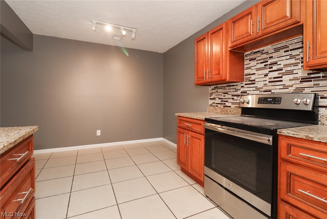 Oxford Heights Condo - Residential