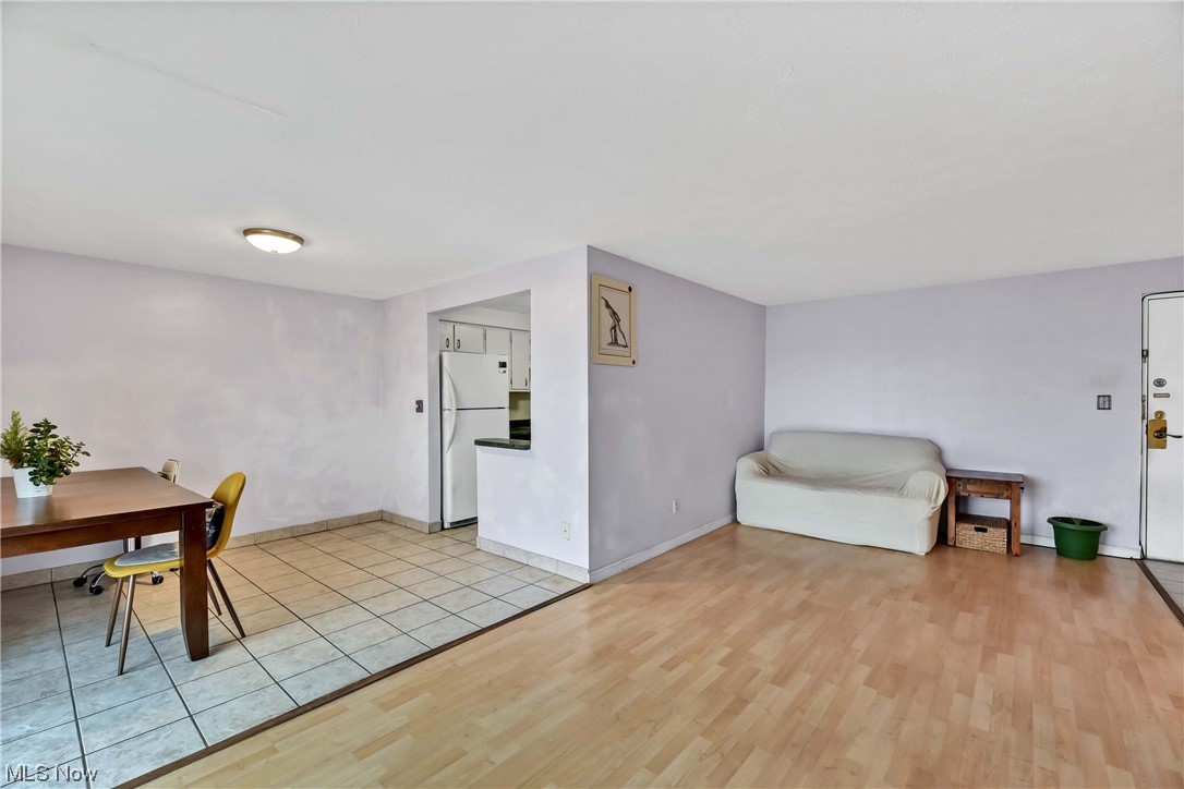 Lake Edge Condominiums - Residential