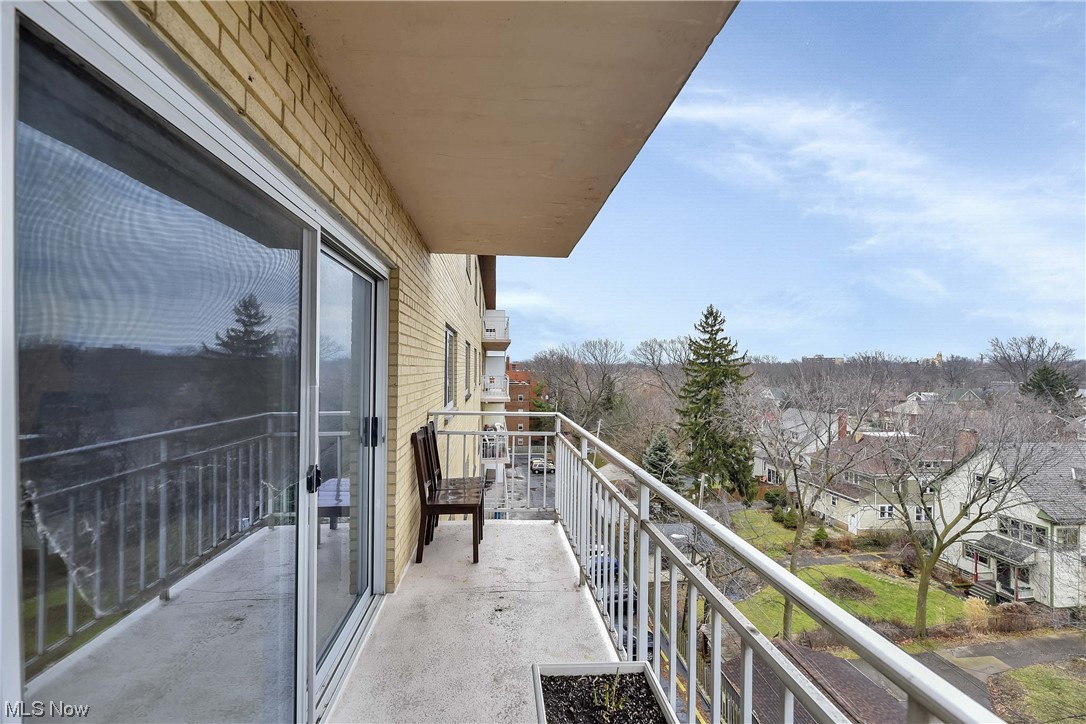 Lake Edge Condominiums - Residential