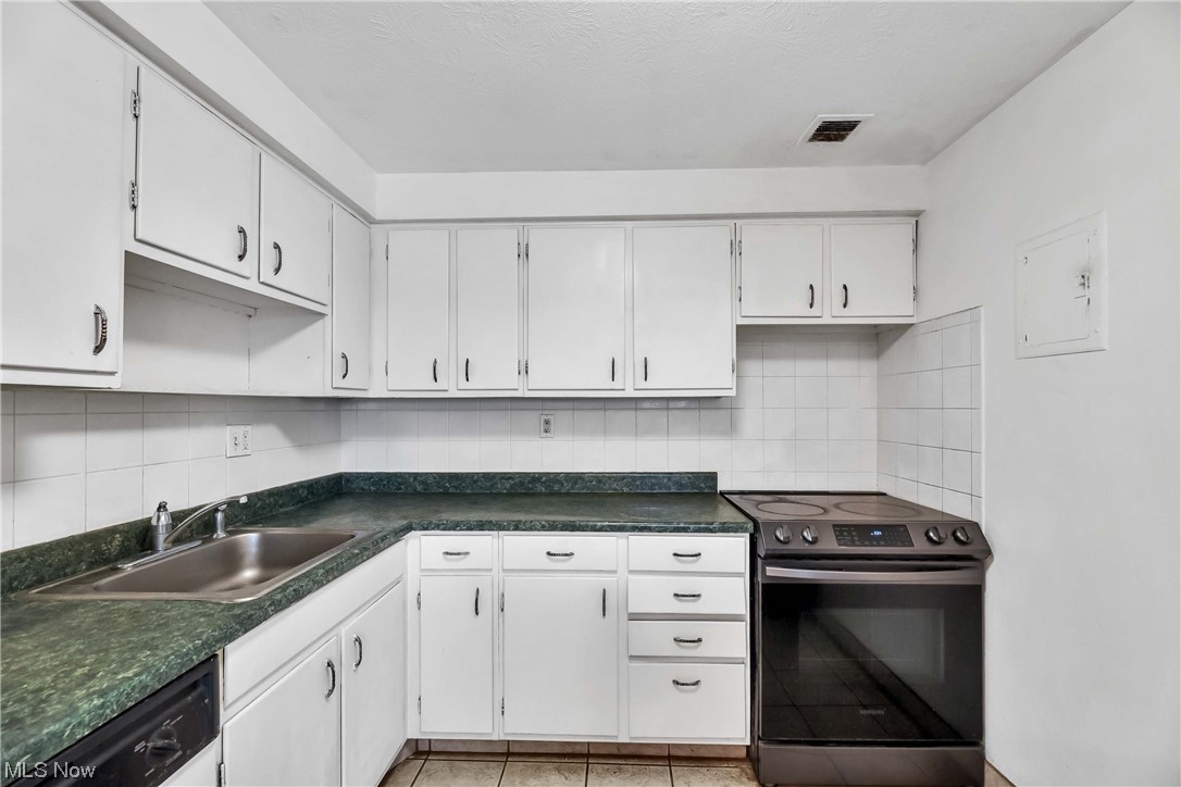 Lake Edge Condominiums - Residential