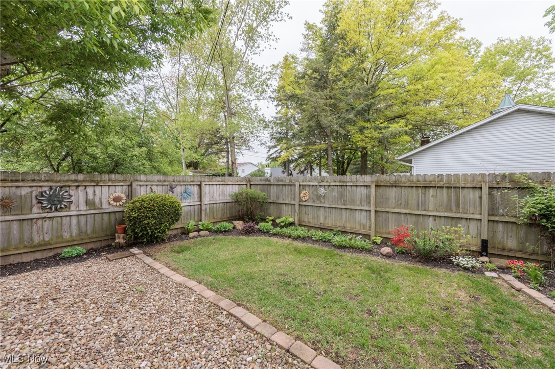 179 Burns Road, Elyria, Ohio image 43