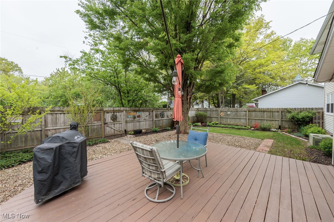 179 Burns Road, Elyria, Ohio image 40