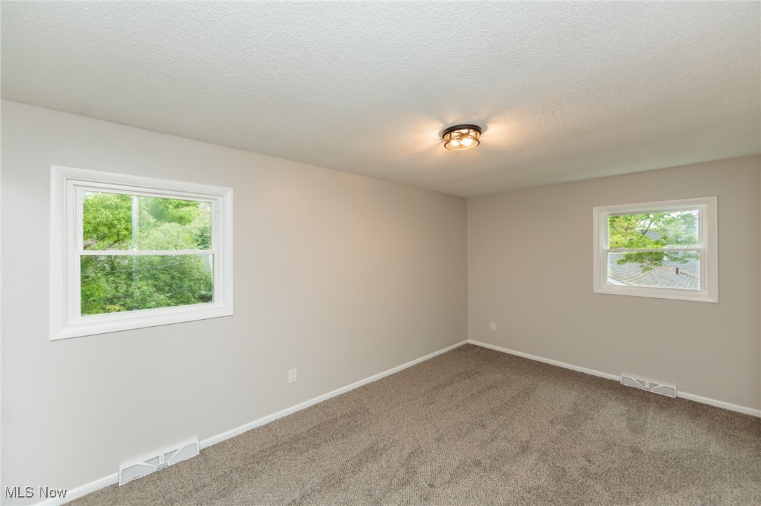 179 Burns Road, Elyria, Ohio image 27