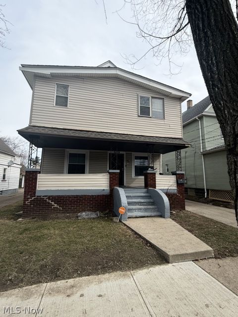 2179 W 106th Street Cleveland OH 44102