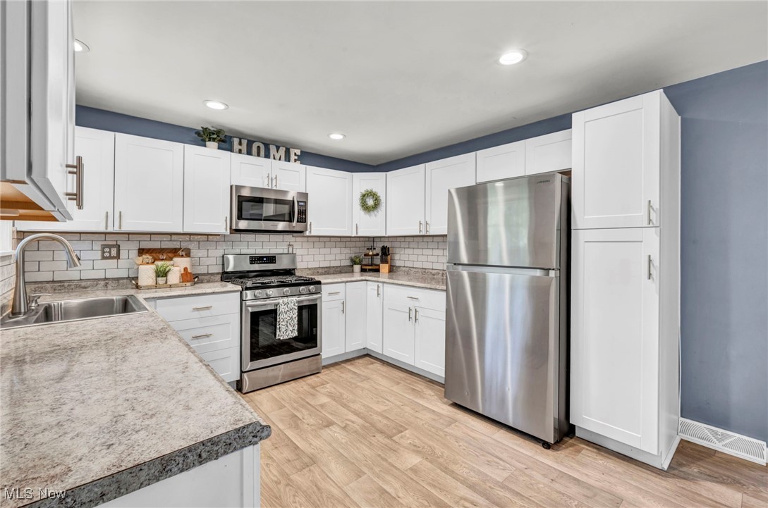 Suffield Heights - Residential