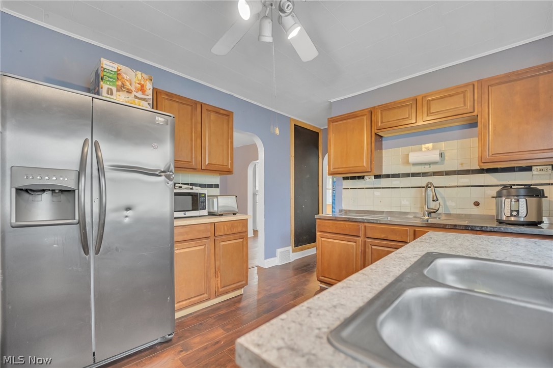 Regal Park - Residential