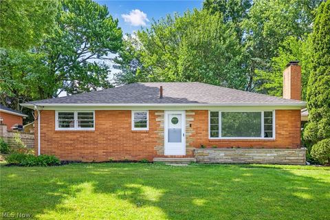 Homes For Sale - 1410 48th Street<br/> Canton, OH 44709