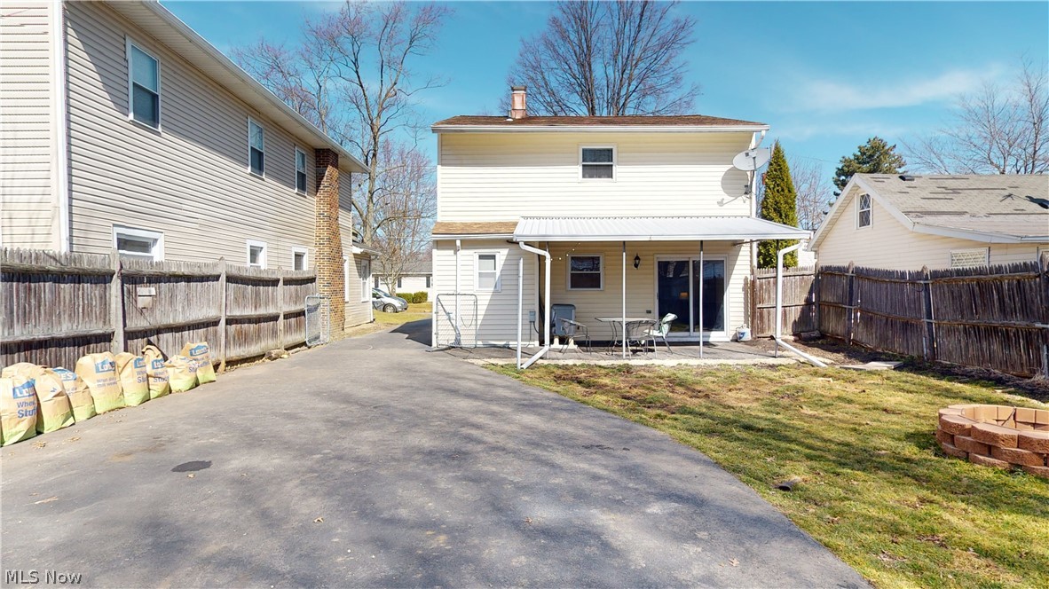 Mentor Beach Park 02 - Residential