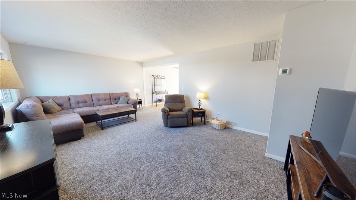 Mentor Beach Park 02 - Residential