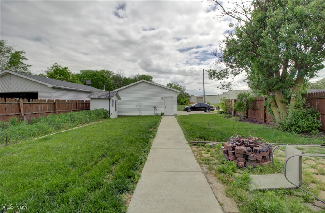 6927 N Wildacre Road, Curtice, Ohio image 4