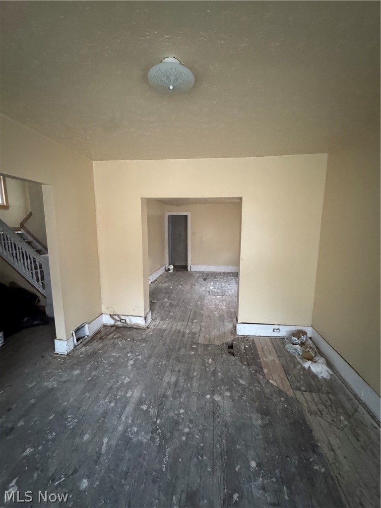 Curtis Ambler Realty Cos - Residential