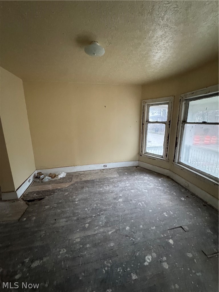 Curtis Ambler Realty Cos - Residential