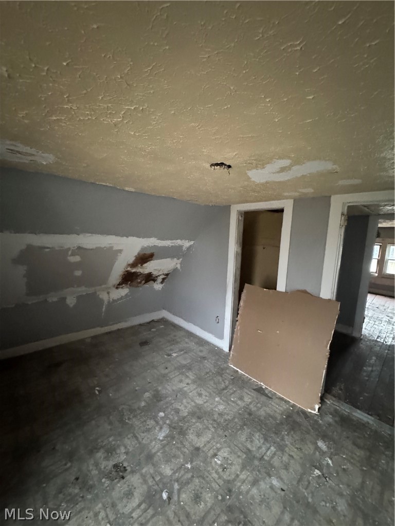 Curtis Ambler Realty Cos - Residential