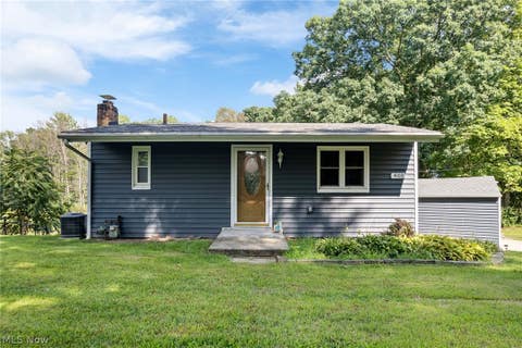 Homes For Sale - 4103 S Main Street<br/> Akron, OH 44319