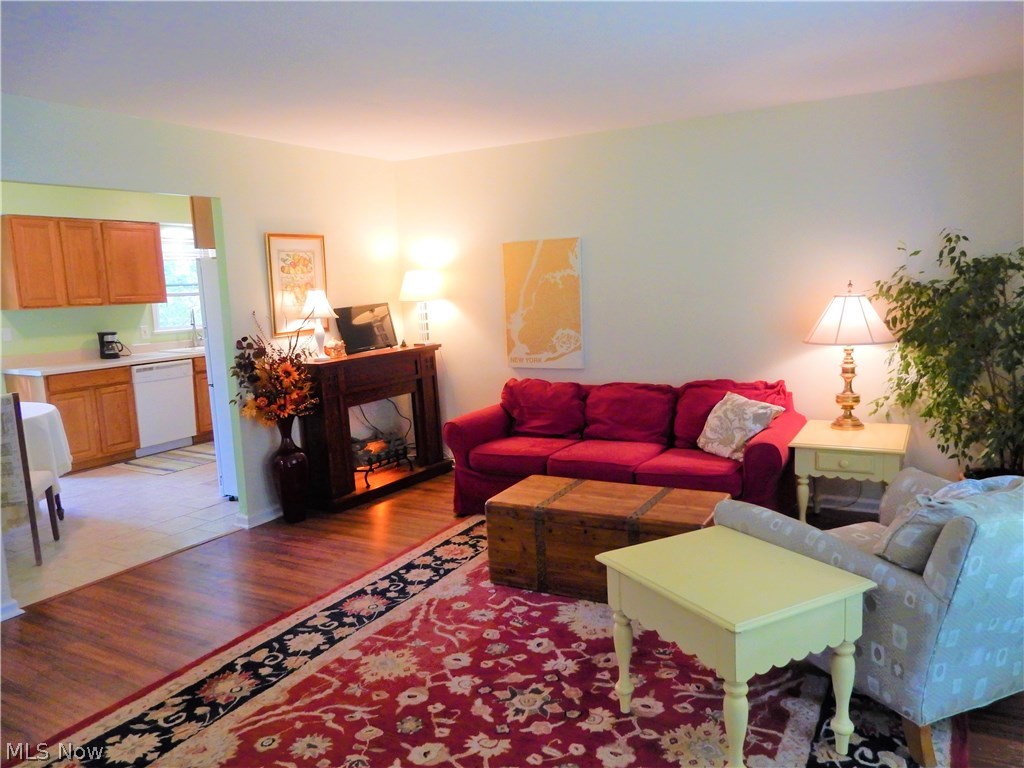 Pearl-Pleasant 01 - Residential