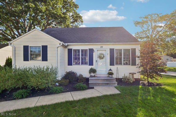 177 PARKWOOD AVE, AVON LAKE, OH 44012 - Image d2d489be4db4e1a111a65803a9c2d48b/644453321