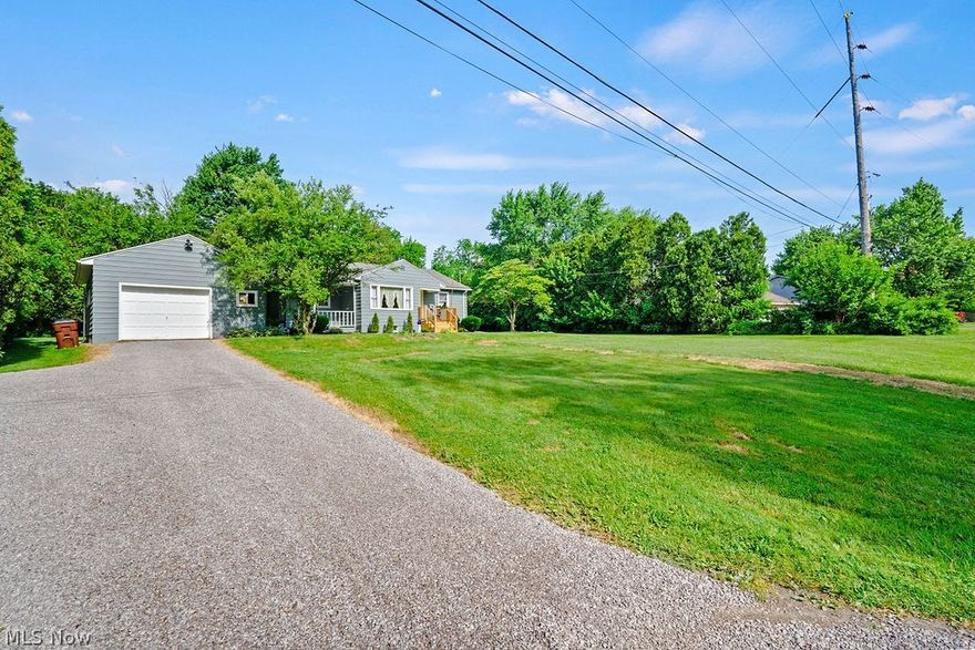 Just listed! Carlisle Township beauty on just under an acre with 141.50 frontage. Keystone schools. 3 bedroom ranch ! All newly remodeled 2023/24 kitchen, bath, painting interior and exterior complete, electrical, flooring, windows and lighting. Stainless steel appliances included, fridge to be delivered prior to transfer. Beautifully finished white oak wood flooring in the living, dining and hallway also with same wood flooring in beds but covered with new carpeting.  Huge 30 x 45 basement with 11' ceiling. Mature landscaping surrounds the property on sides and back yard with no rear neighbors for private setting. Home warrany included. Same owner 15yrs. Retiring. Dont miss it!  * Multiple offers. Highest due monday 6-17 at​​‌​​​​‌​‌​​​‌‌​​​‌‌‌​​‌​​‌‌​​​​ 9am.