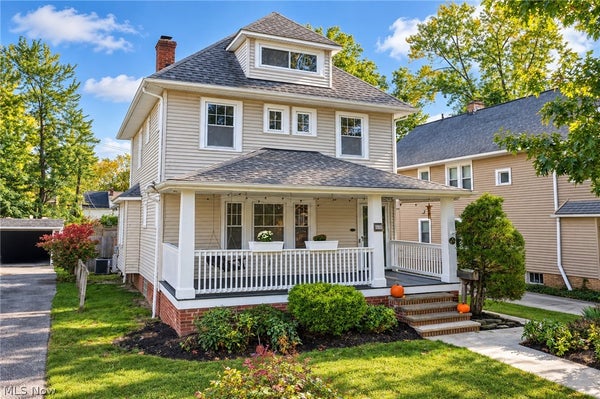 3362 E SCARBOROUGH RD, CLEVELAND, OH 44118 - Image d2d9ff93940e8b431df2cf5ca4473dae/1992206427