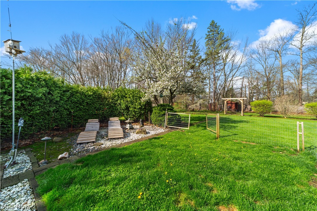 Gates Mills Blvd Estates - Residential