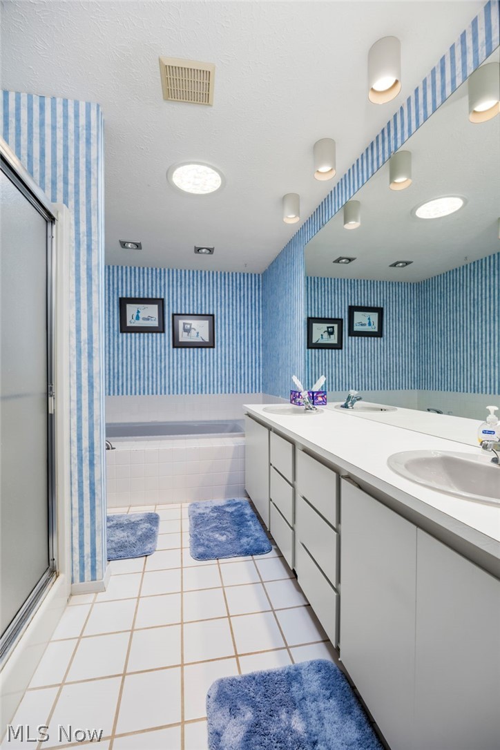 Meadow Trail Clstr Dev - Residential