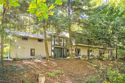Photo of 302 Hatch Road, Wadsworth, OH 44281 (MLS # 5254560)