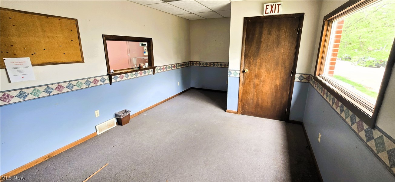 Heman El's Add - Commercial Sale