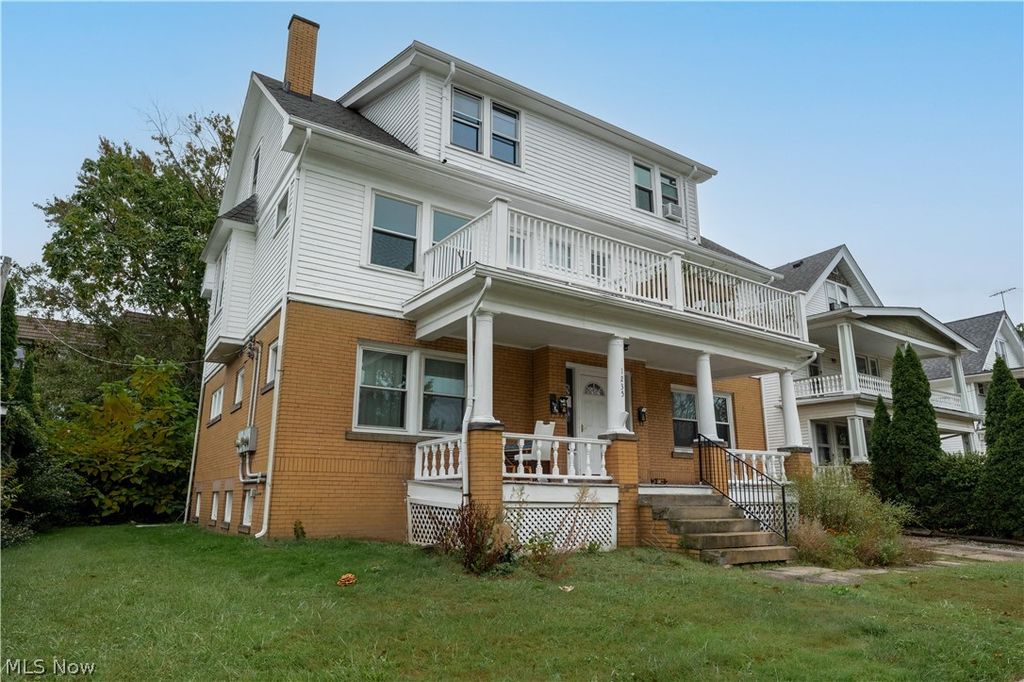 Photo of 1235 Donald Avenue #Upper North, Lakewood, OH 44107 (MLS # 5208505)