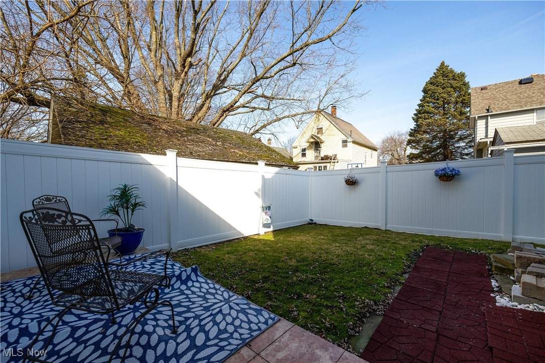 320 Jackson Street, Amherst, Ohio image 5