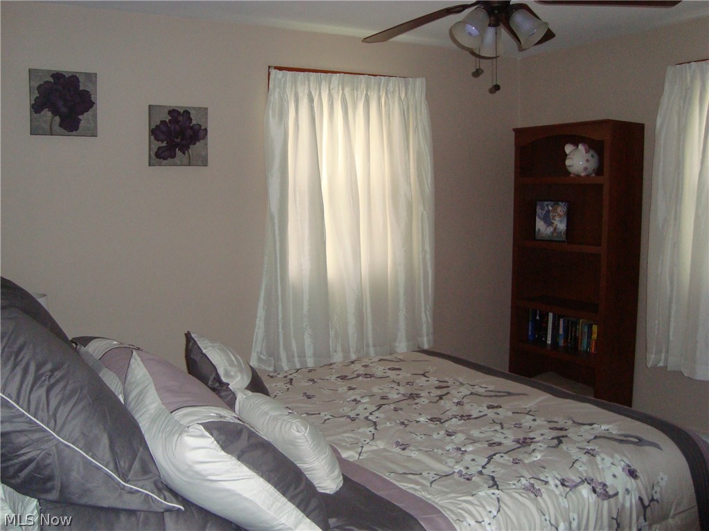 Applewood Acres - Residential