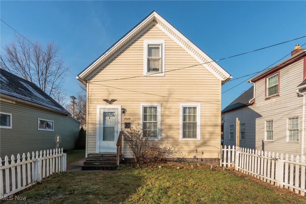 Photo of 3326 W 61 Street, Cleveland, OH 44102 (MLS # 5180286)