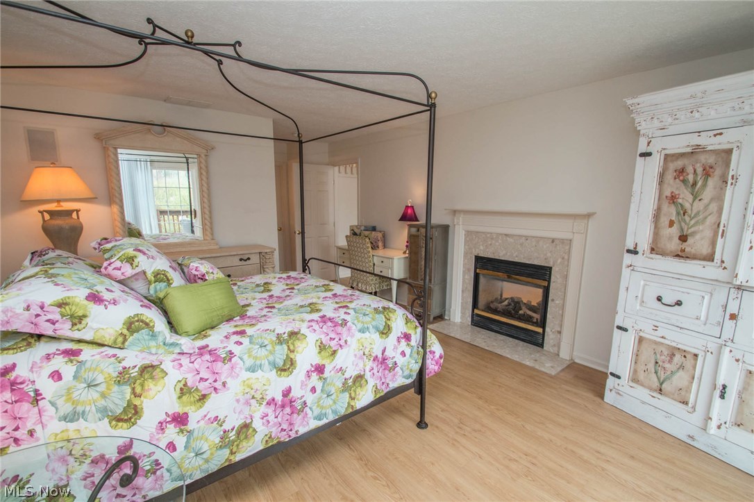 Sanctuary Condo - Residential