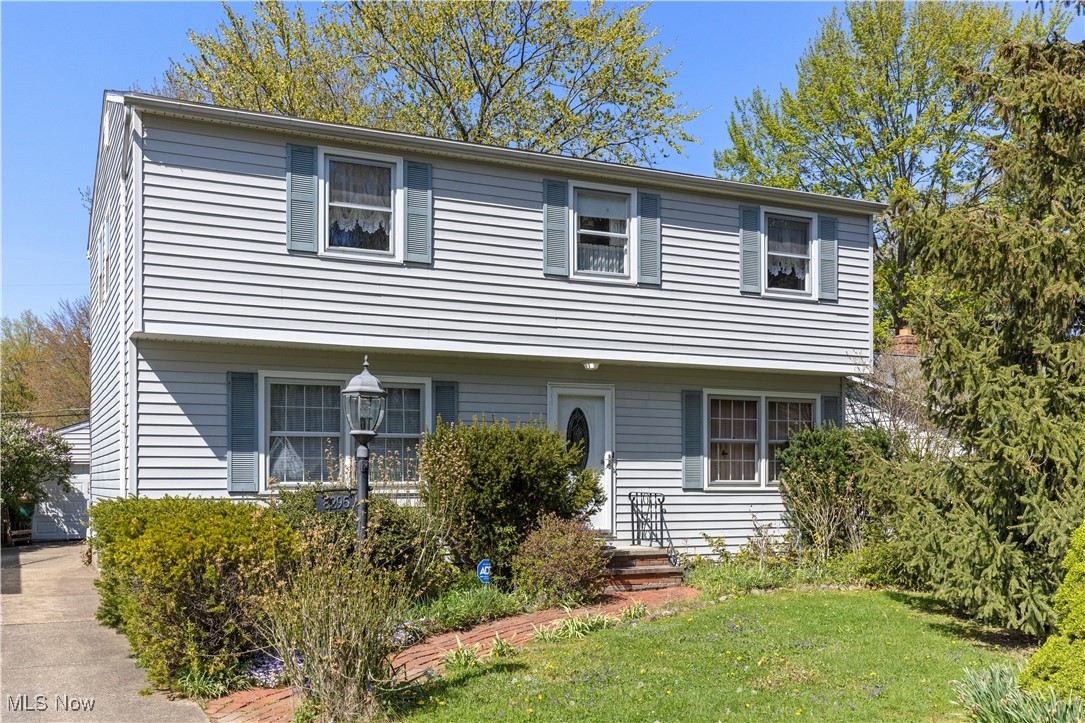 8295 Mentorwood Drive, Mentor, Ohio image 1