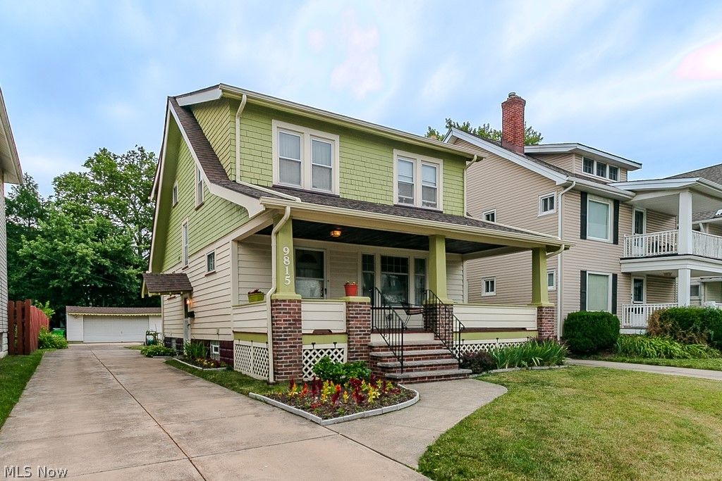 Photo of 9815 Parkview Avenue, Garfield Heights, OH 44125 (MLS # 5218941)