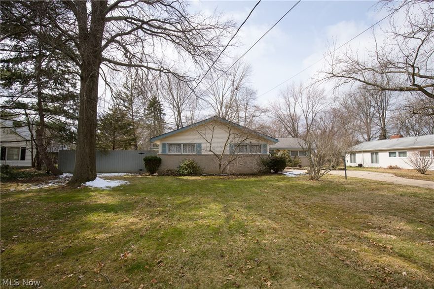 Welcome home to 40 Glenhurst! This lovely brick/vinyl ranch home located in the desireable area of Robin Park is walking distance to bike path, golf course, city park(s) & the Oberlin College arboretum! Lovingly maintained, this 3 bd, 2 full & one half bath home is over 2000 sq.ft. Enter through a sizeable foyer with a cozy family room w/ fireplace to your left. The end of the foyer is then flanked by a huge living room w/ vaulted ceilings and a wall of windows to your left and a bedroom wing to your right. A sizeable Master ensuite, 2 more sizeable bedrooms which include built ins, and another full bath with tons of linen closet space complete the bedroom wing. Nicely sized and very functional updated kitchen flows from the family room and dining area. All appliances stay! Tons of windows bring great light into the kitchen and mudroom/laundry with door to outside patio area. There is also a half bath between the kitchen and mudroom! Spend your morning with a cup of coffee in the 3 sea