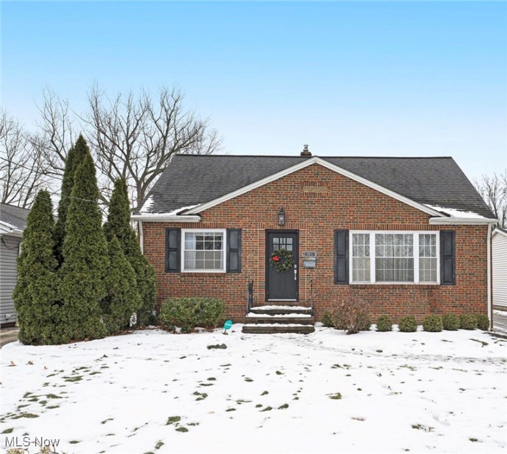 Photo of 23803 Lake Road, Bay Village, OH 44140 (MLS # 5177827)