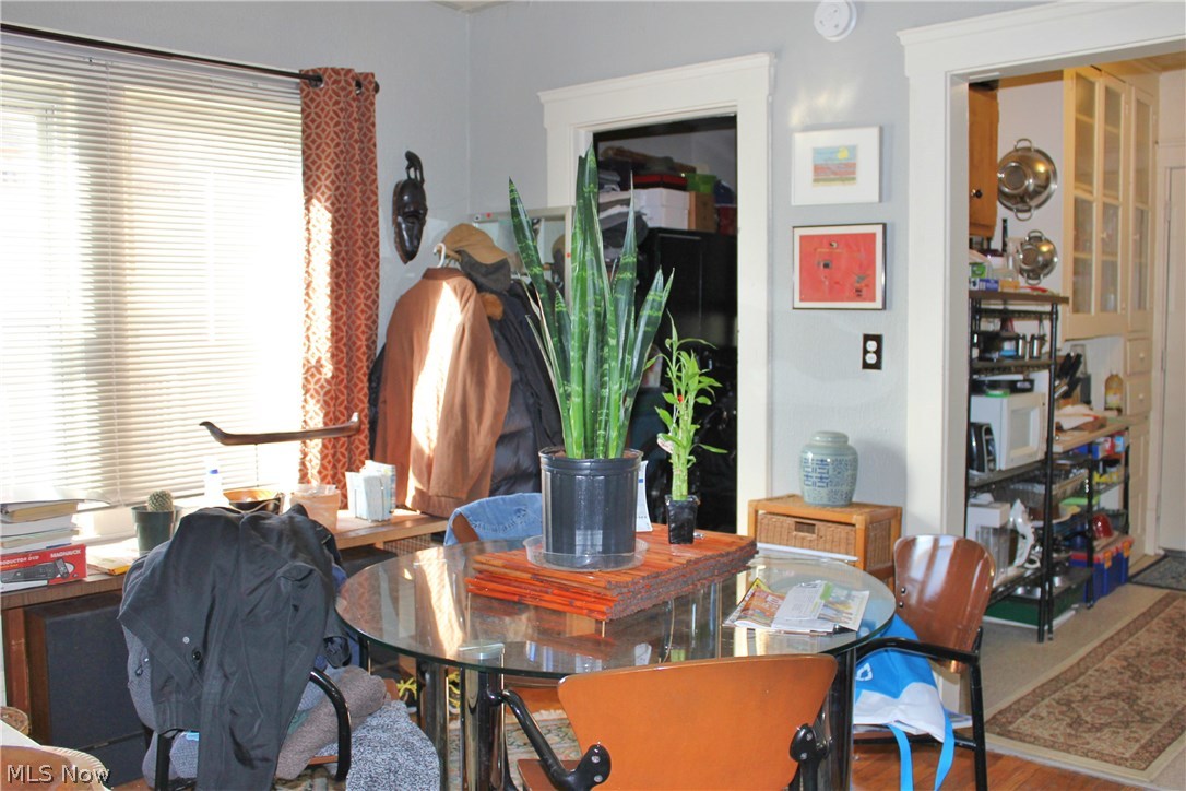 Mueller - Residential Income