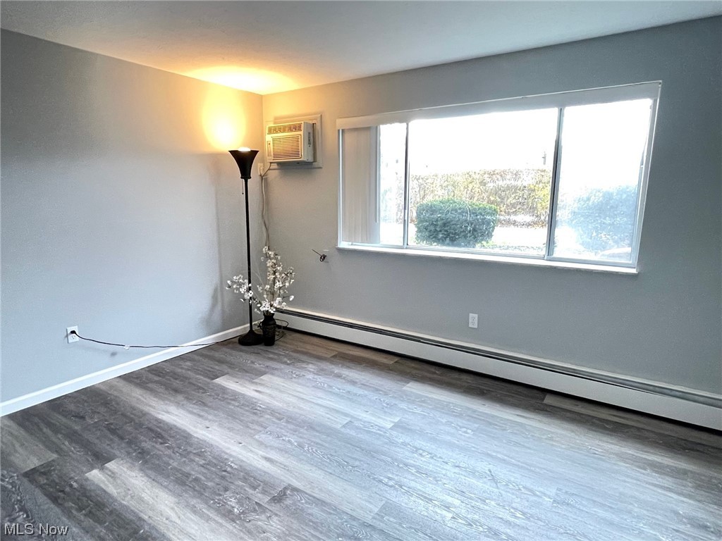 Royal Court Condo - Residential