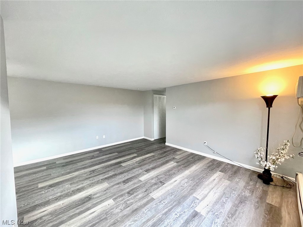 Royal Court Condo - Residential