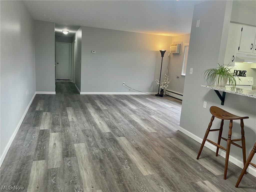 Royal Court Condo - Residential