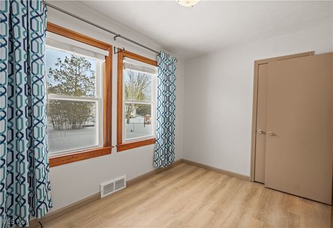 Tiny photo for 328 Keen Avenue, Ashland, OH 44805 (MLS # 5178744)