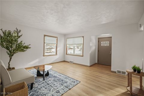 Tiny photo for 328 Keen Avenue, Ashland, OH 44805 (MLS # 5178744)