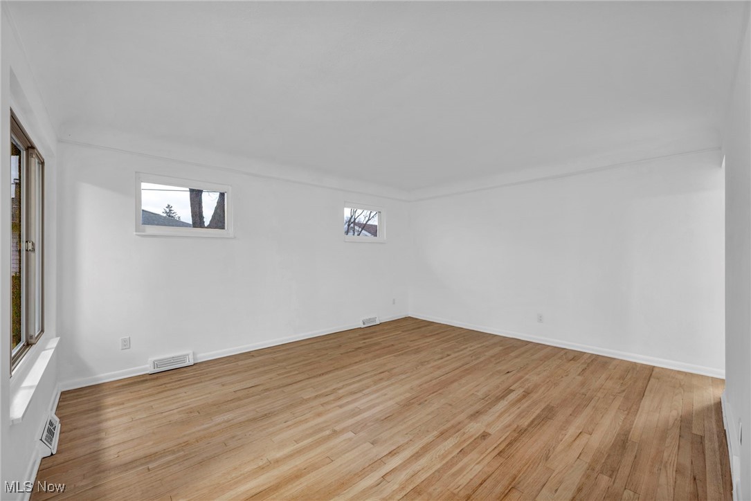 Independence 02 - Residential