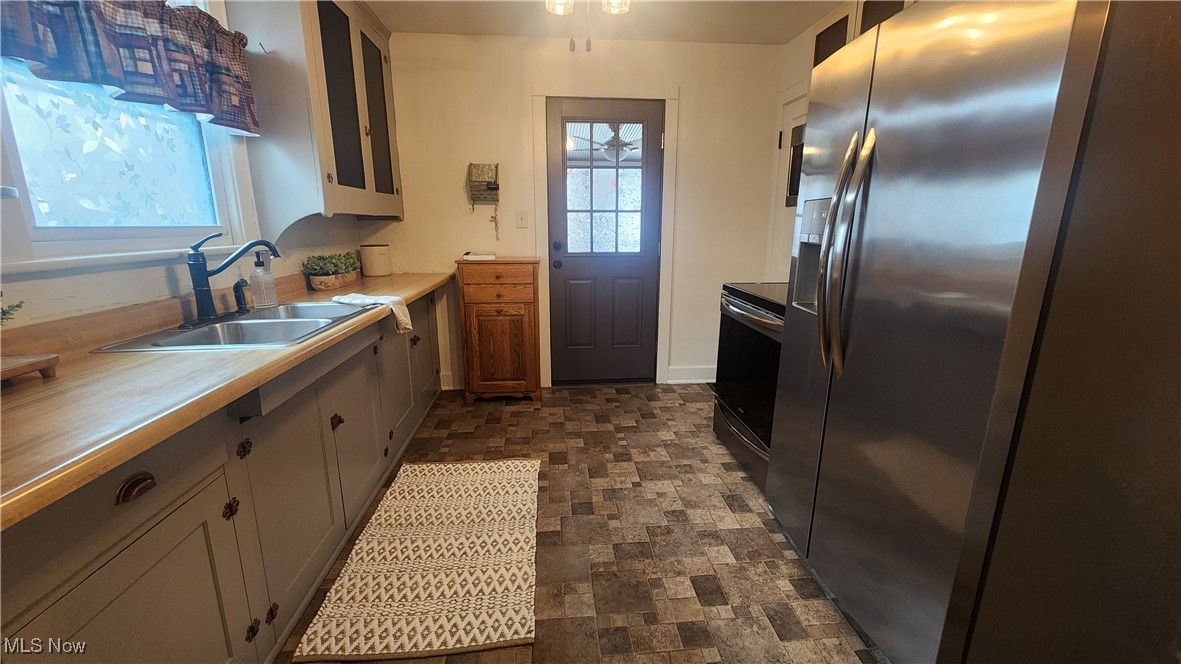 228 N 8th Street, Coshocton, Ohio image 13