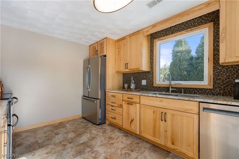 Tiny photo for 382 E Mohawk Drive, Malvern, OH 44644 (MLS # 5187296)