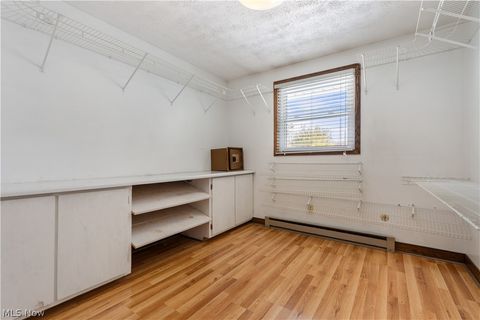 Tiny photo for 382 E Mohawk Drive, Malvern, OH 44644 (MLS # 5187296)